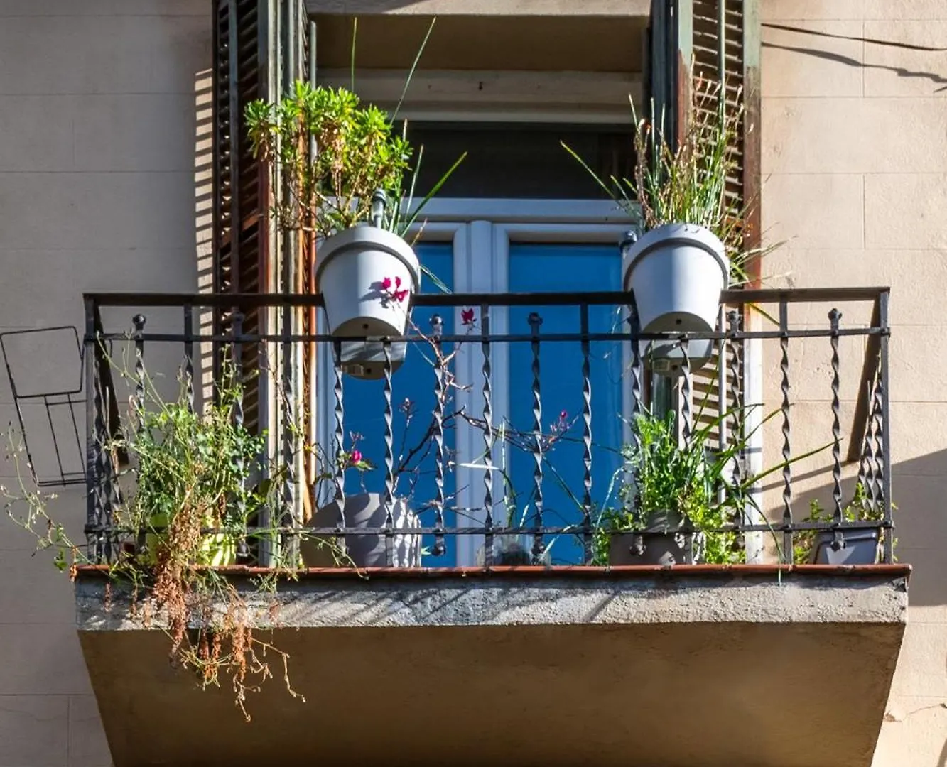 Sagrada Familia- Emblematic And Charming Catalan Home Barcelona