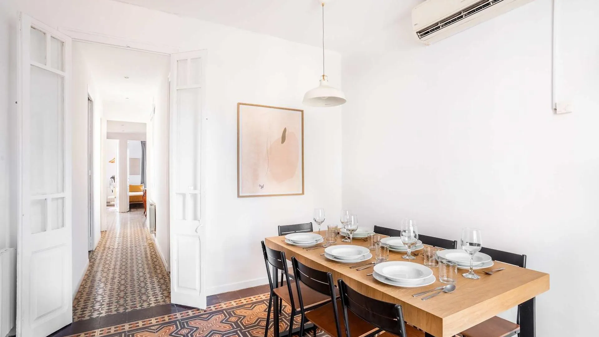 Apartment Sagrada Familia- Emblematic And Charming Catalan Home Barcelona