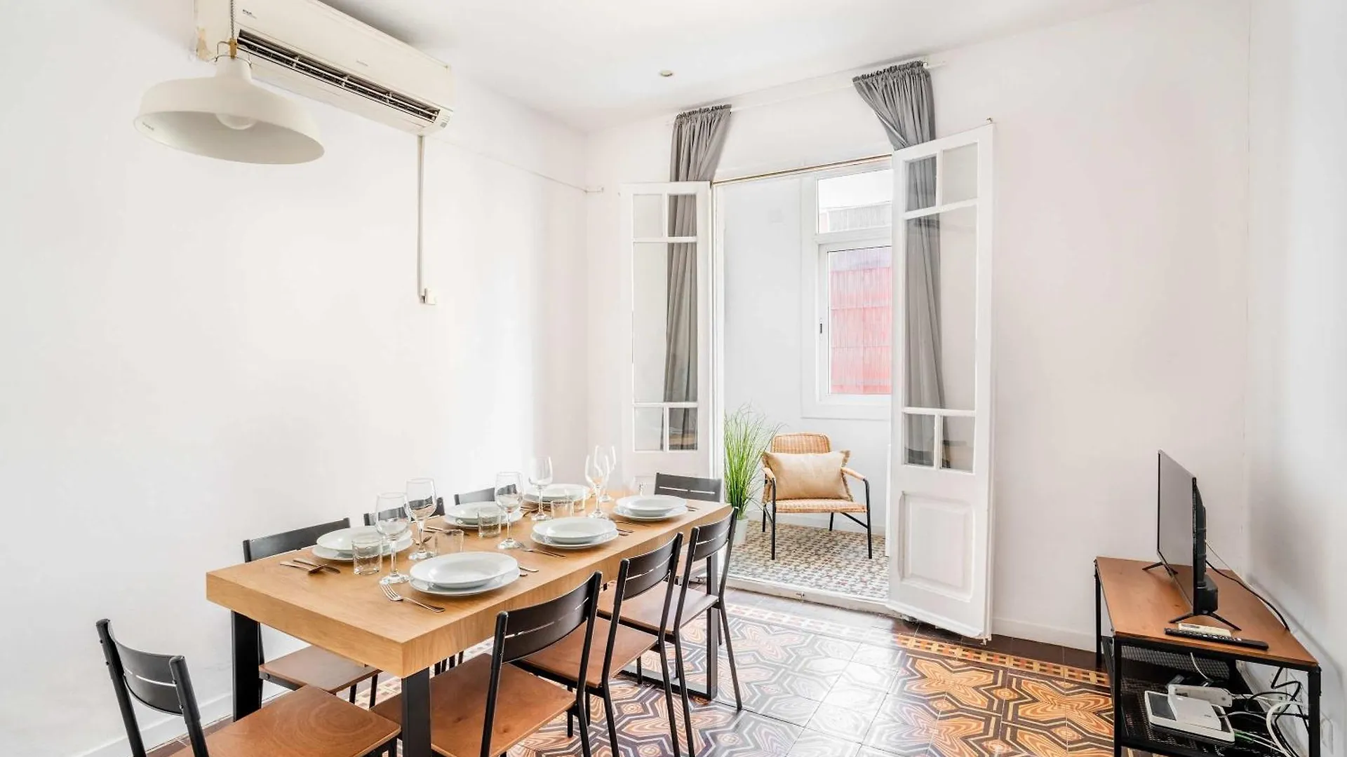 Apartment Sagrada Familia- Emblematic And Charming Catalan Home Barcelona